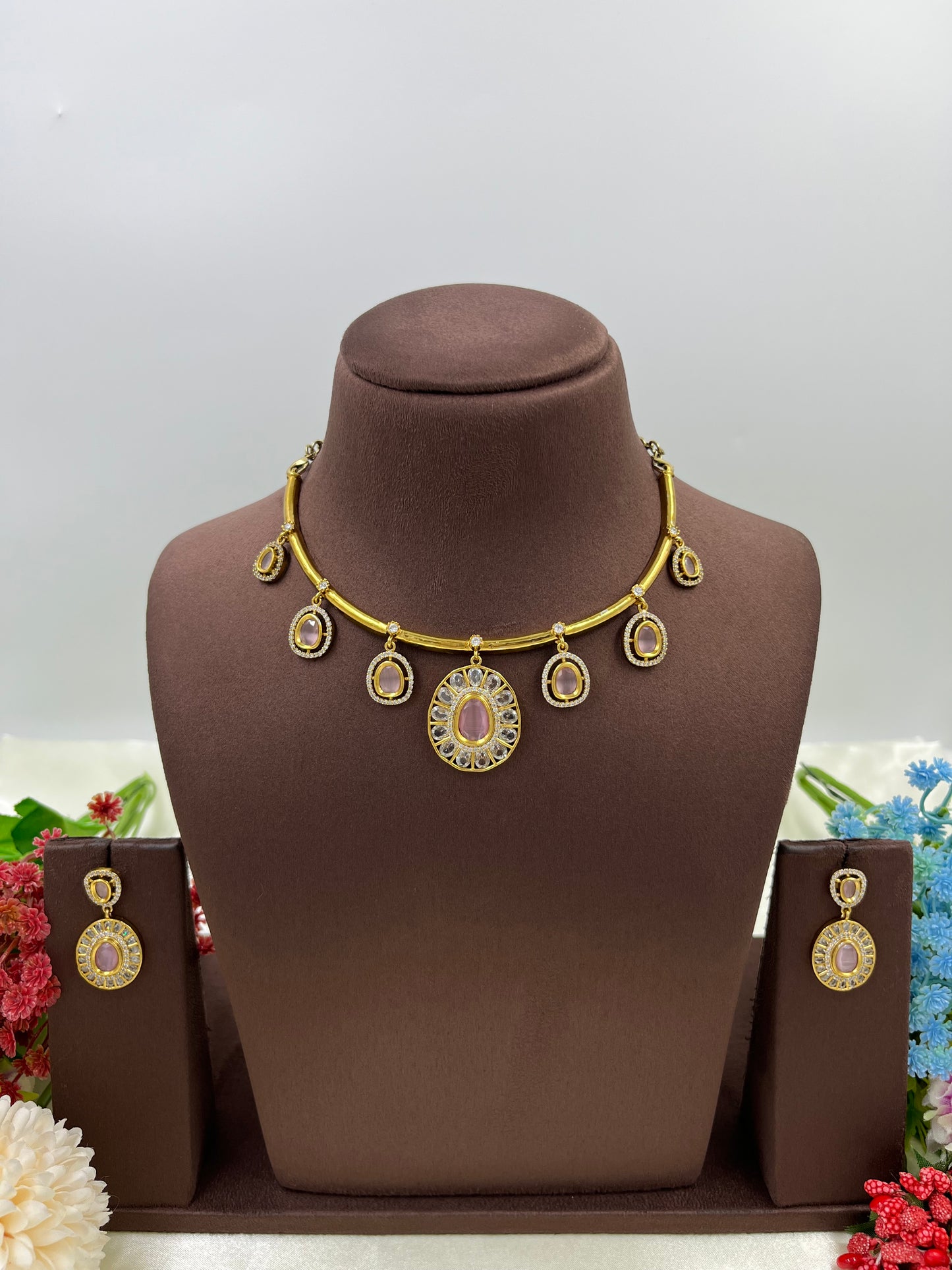 Ornate Victorian Ad Necklace
