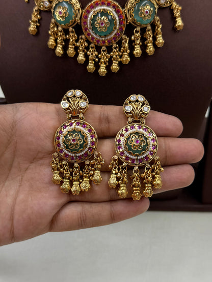 Myra Chorski Necklace Set