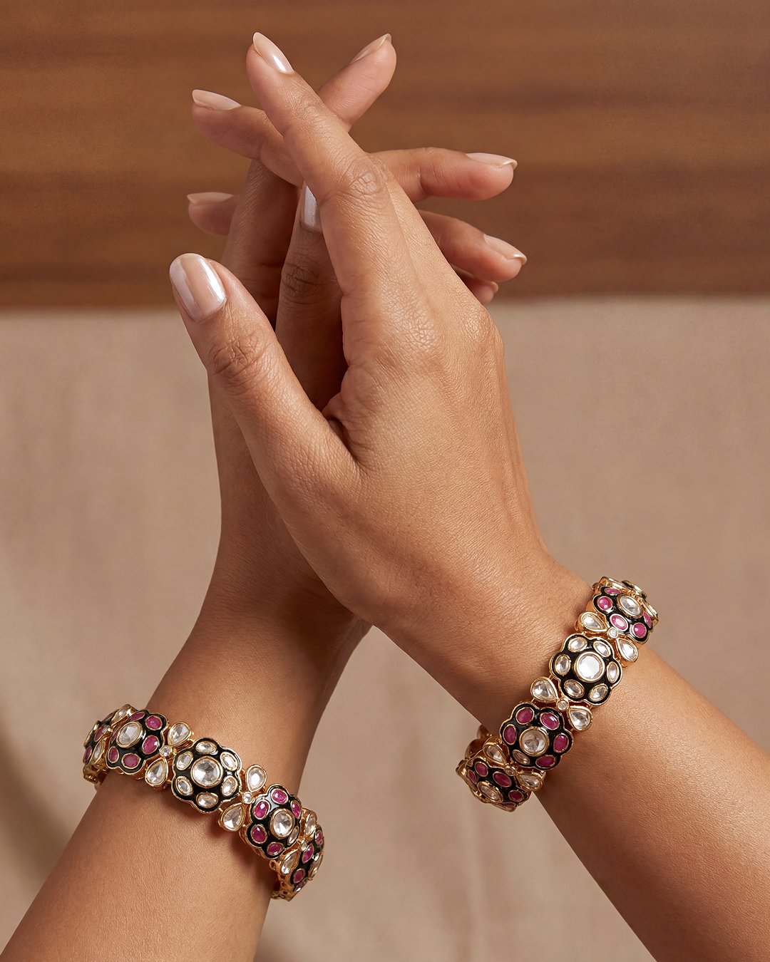 Gulzar Mina Kari Moissanite Kundan Bangles [Openable]