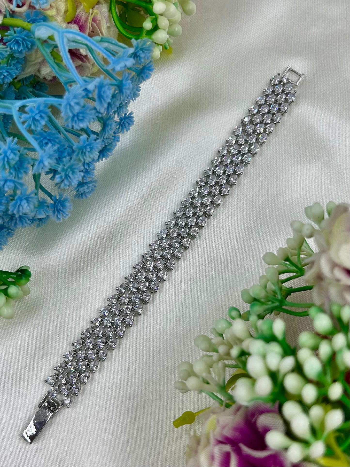 Yogita American Diamond Bracelet