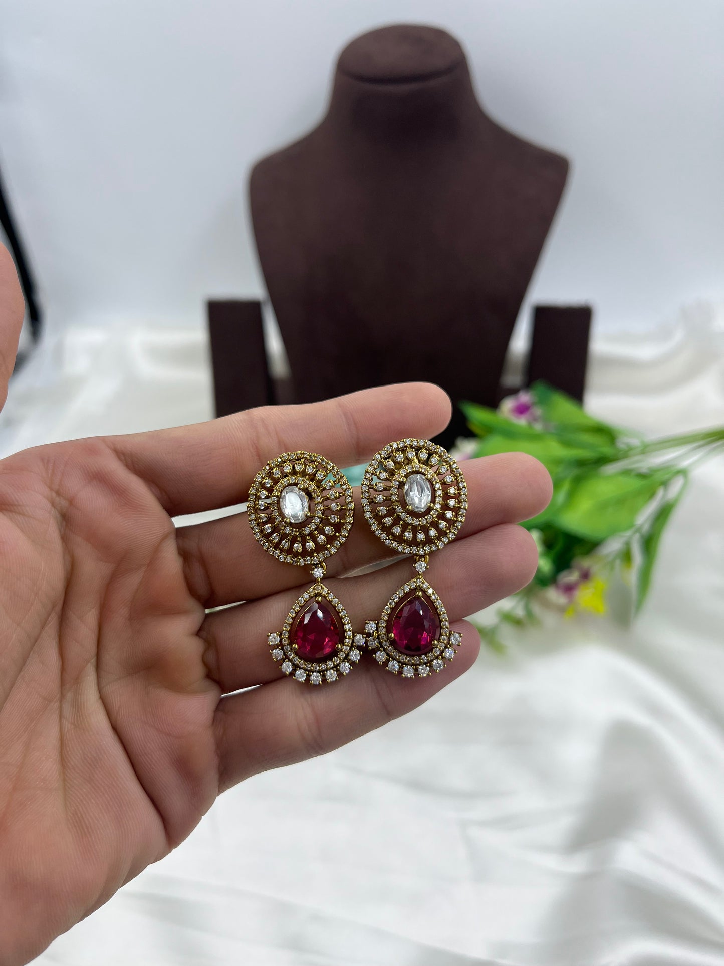 Ziva Victorian Necklace set