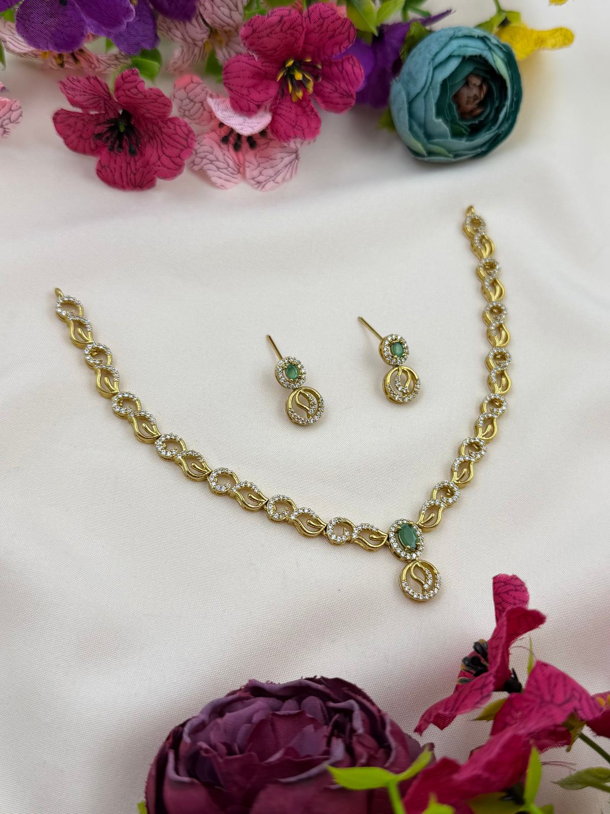 Poonam Traditional Delicate Necklace