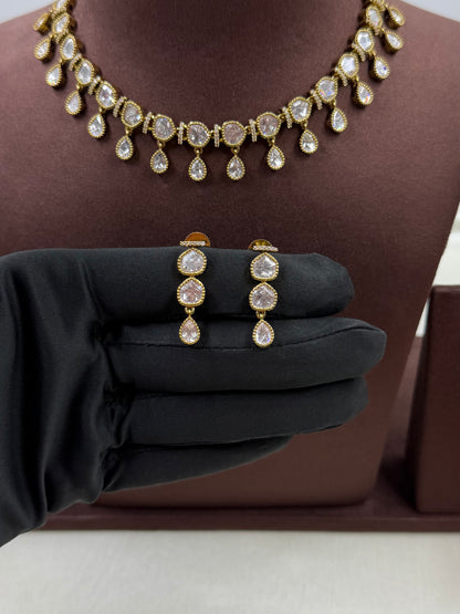 Aarohi Victorian Premium Necklace