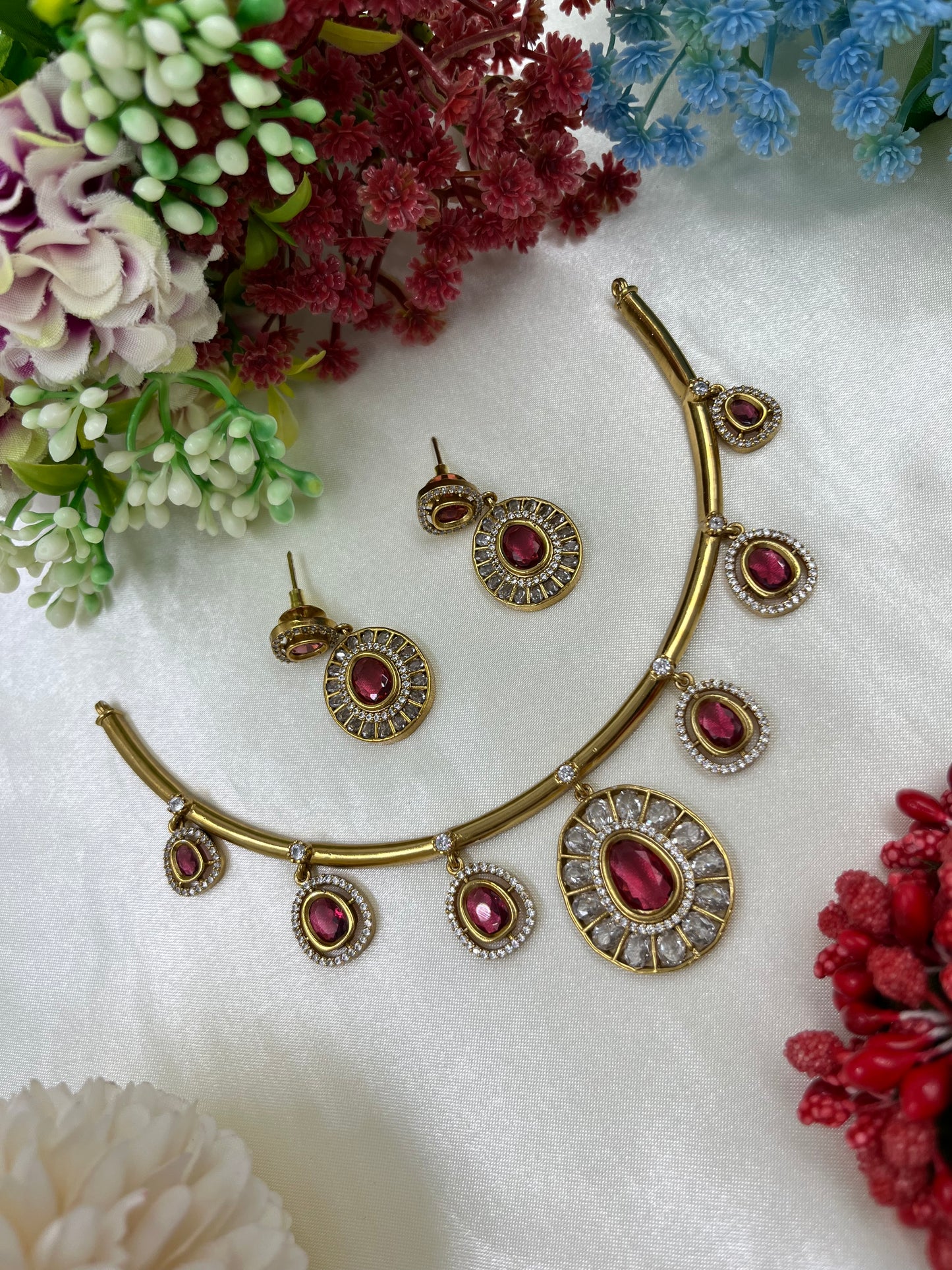 Ornate Victorian Ad Necklace