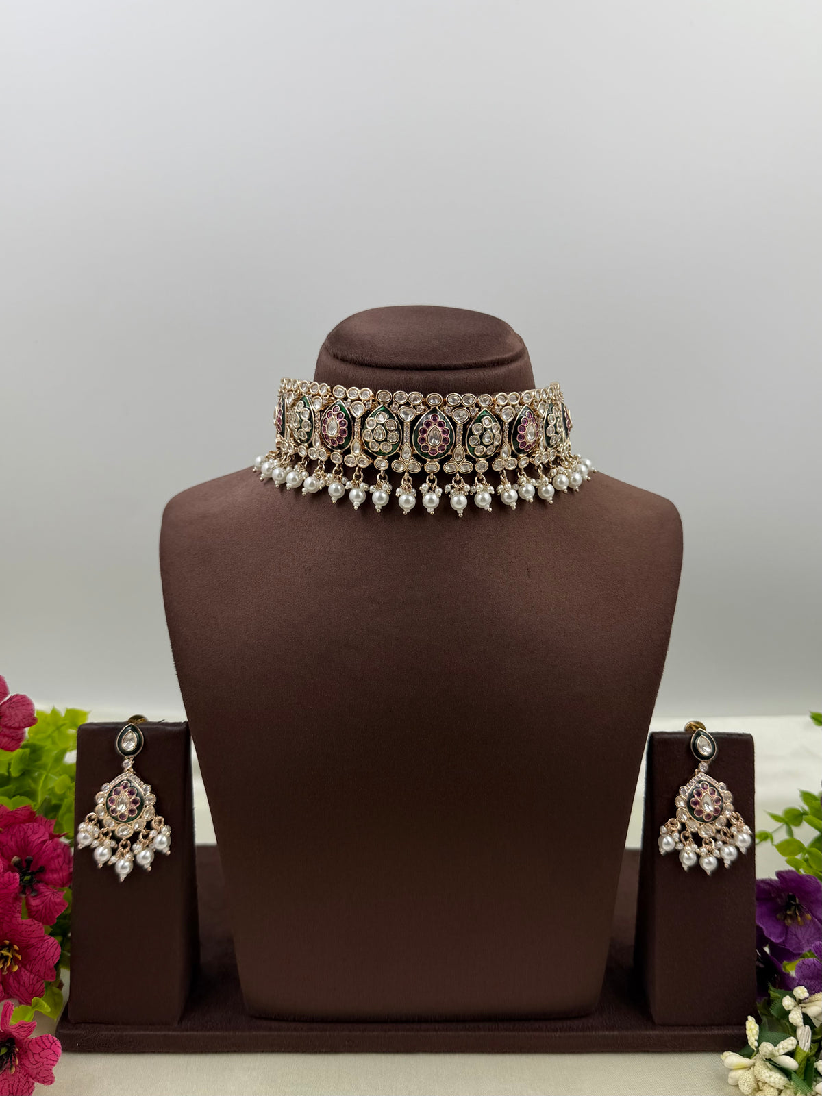 Nihira Moissanite Choker Set