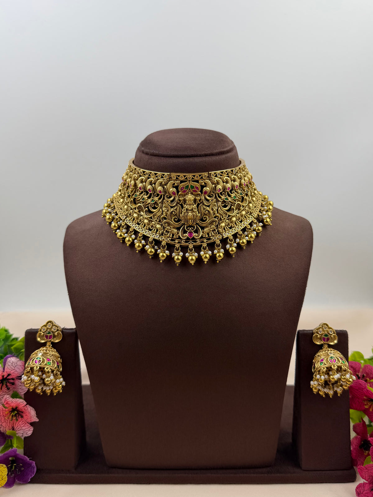 Kangana South Temple Choker Necklace Set