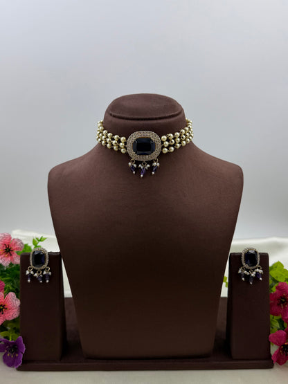 Saisha Victorian Choker Necklace Set