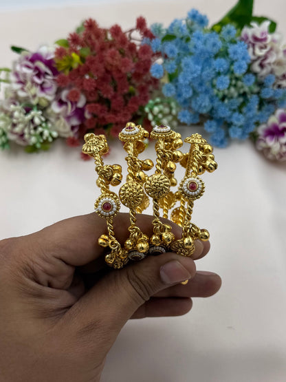 Bhanvi Heritage Chorski Bangles