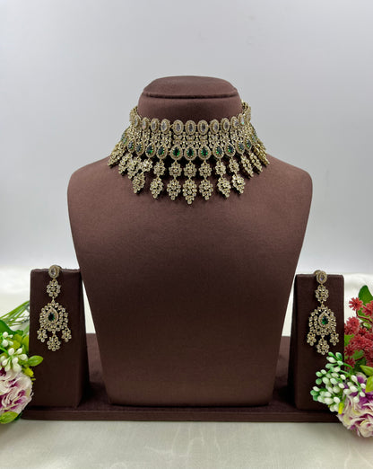 Priti Premium Victorian Choker Necklace