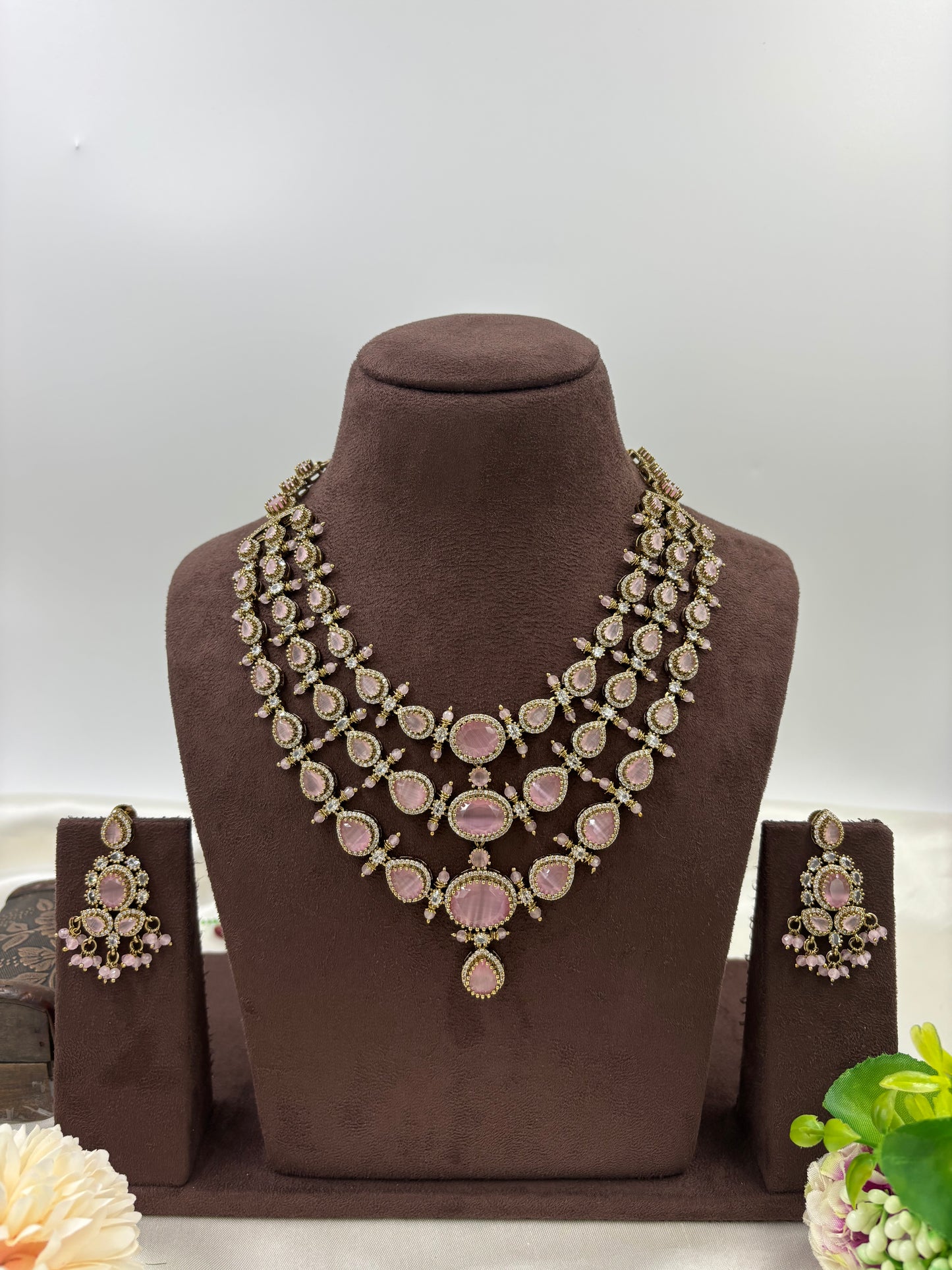 Gulbahar Rani Victorian Layered Necklace