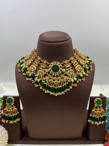 Manisha Pachi Kundan Necklace