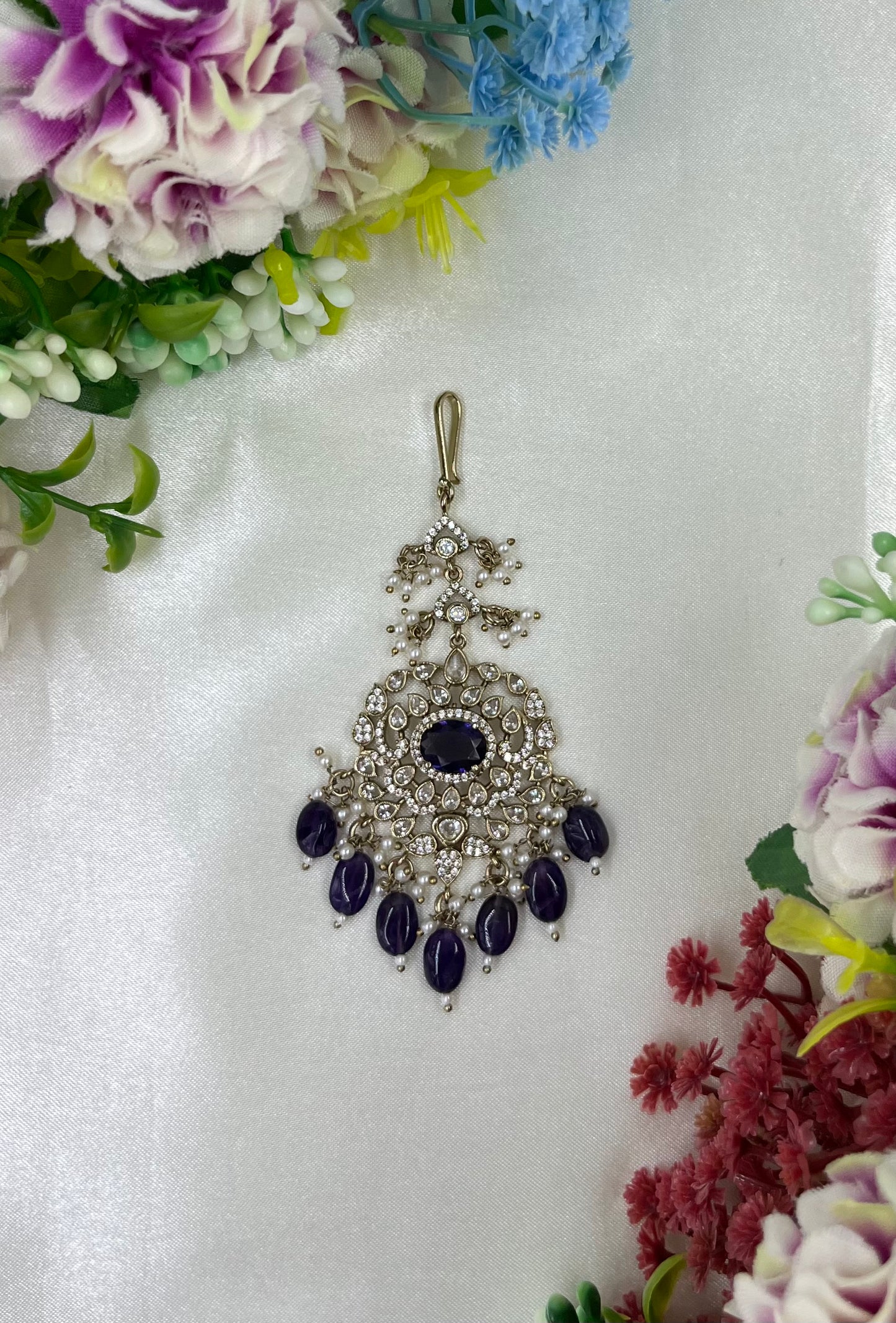 Priti Premium Victorian Mang Tika