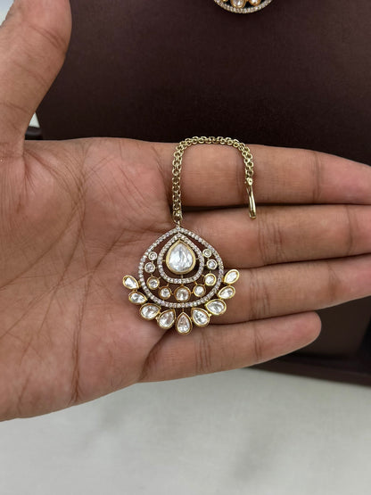 Niva Victorian Necklace Set