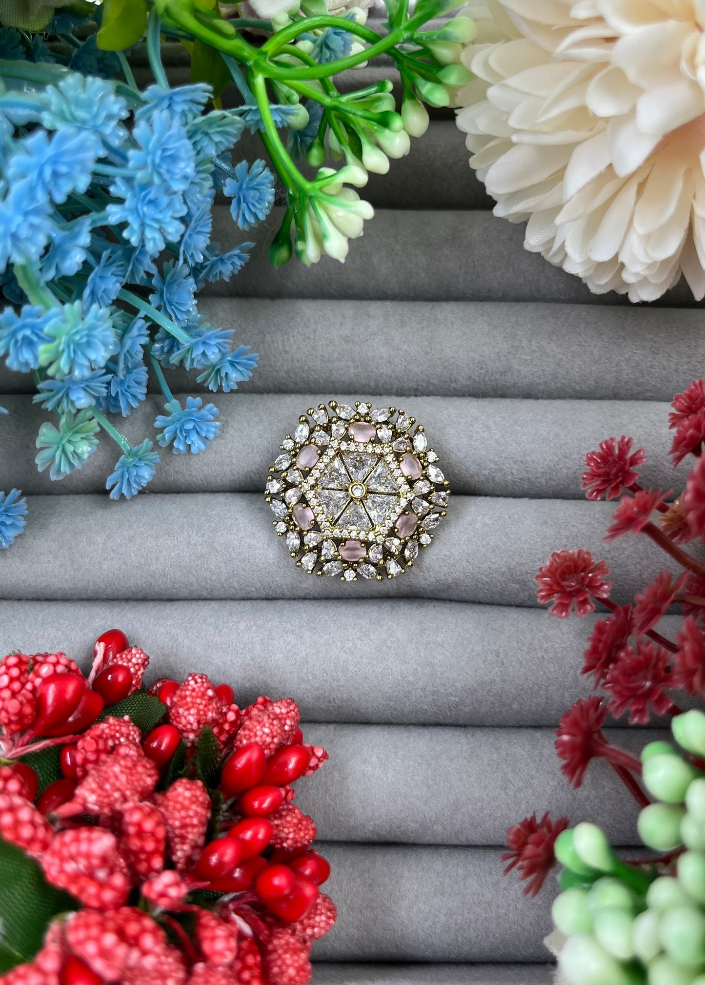 Krushi  Victorian Ad Ring