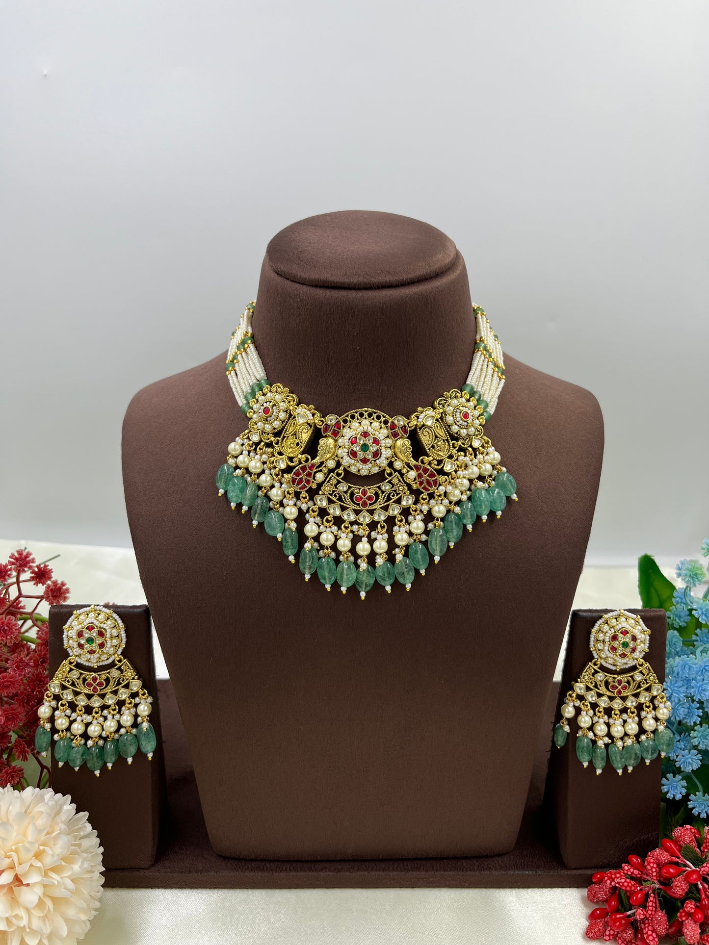 Anu Pachi Kundan Necklace