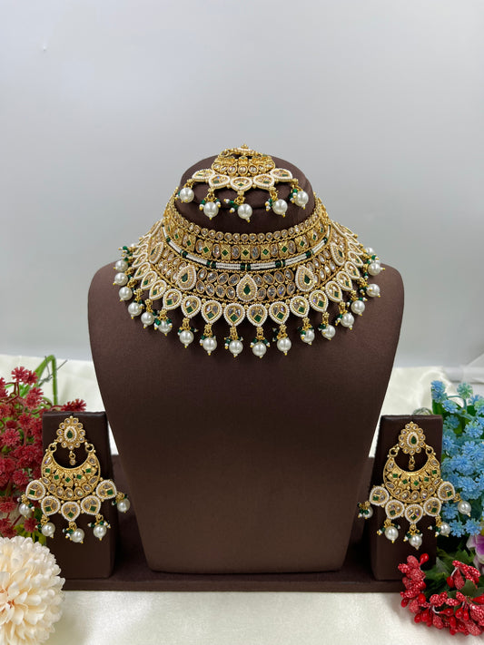 Vanta Traditional Choker