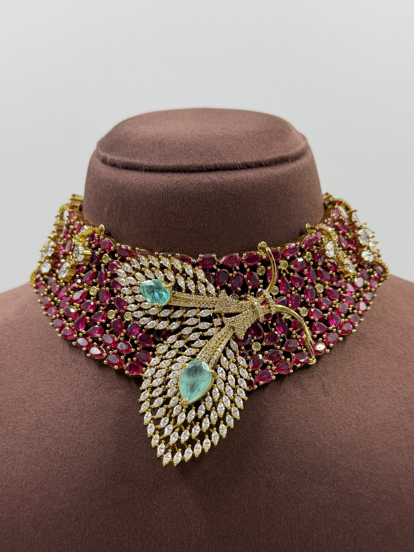 Yukta Victorian Premium Choker