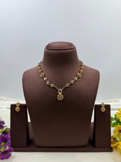 Alicia Victorian Delicate Necklace