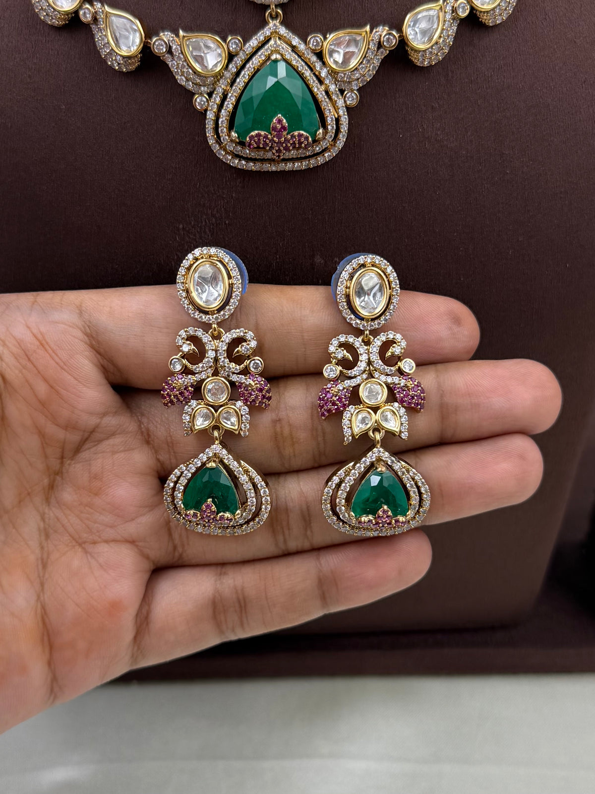 Rajsi Kundan Necklace Set
