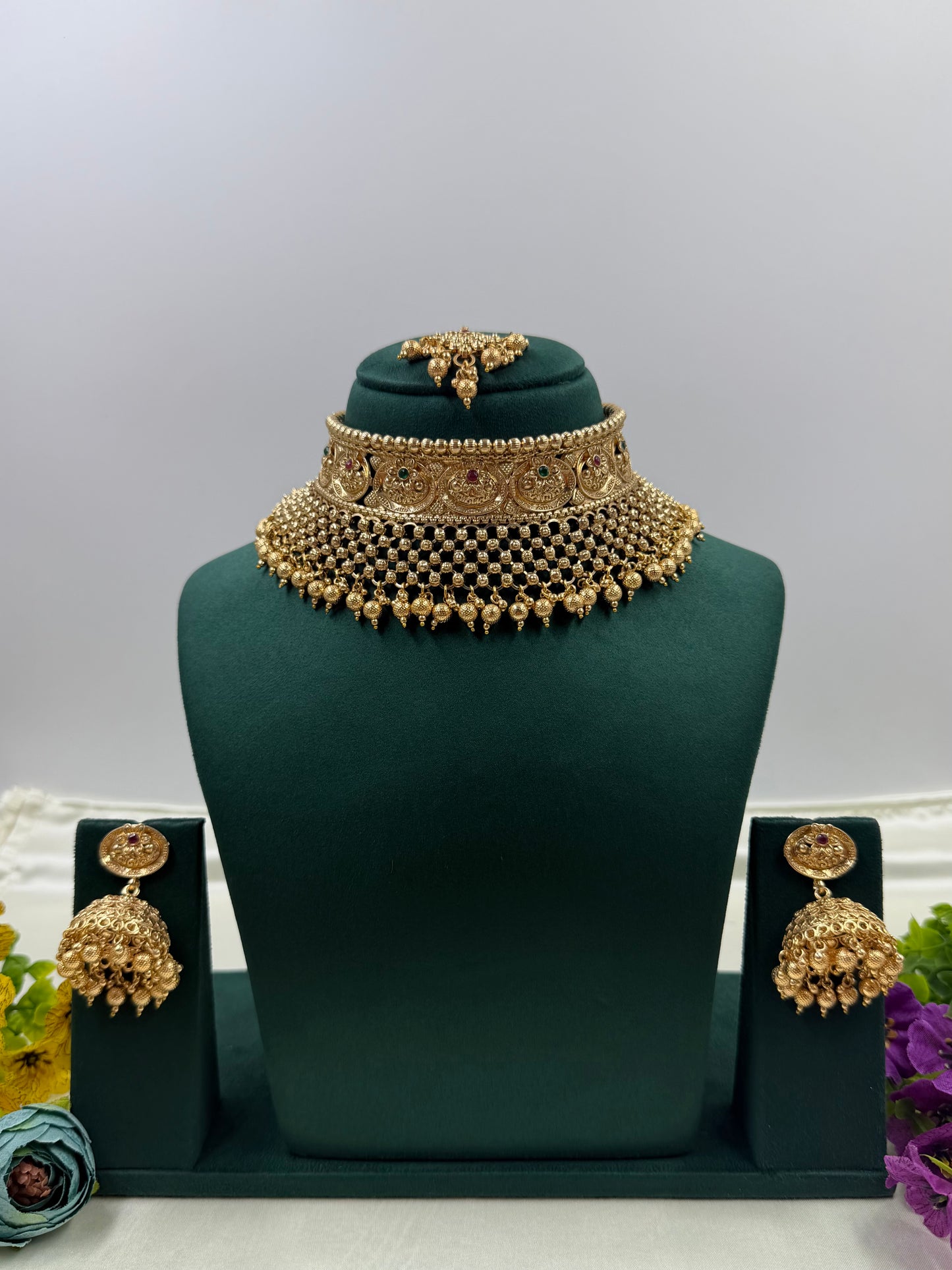 Kama Traditional Choker Necklace Set