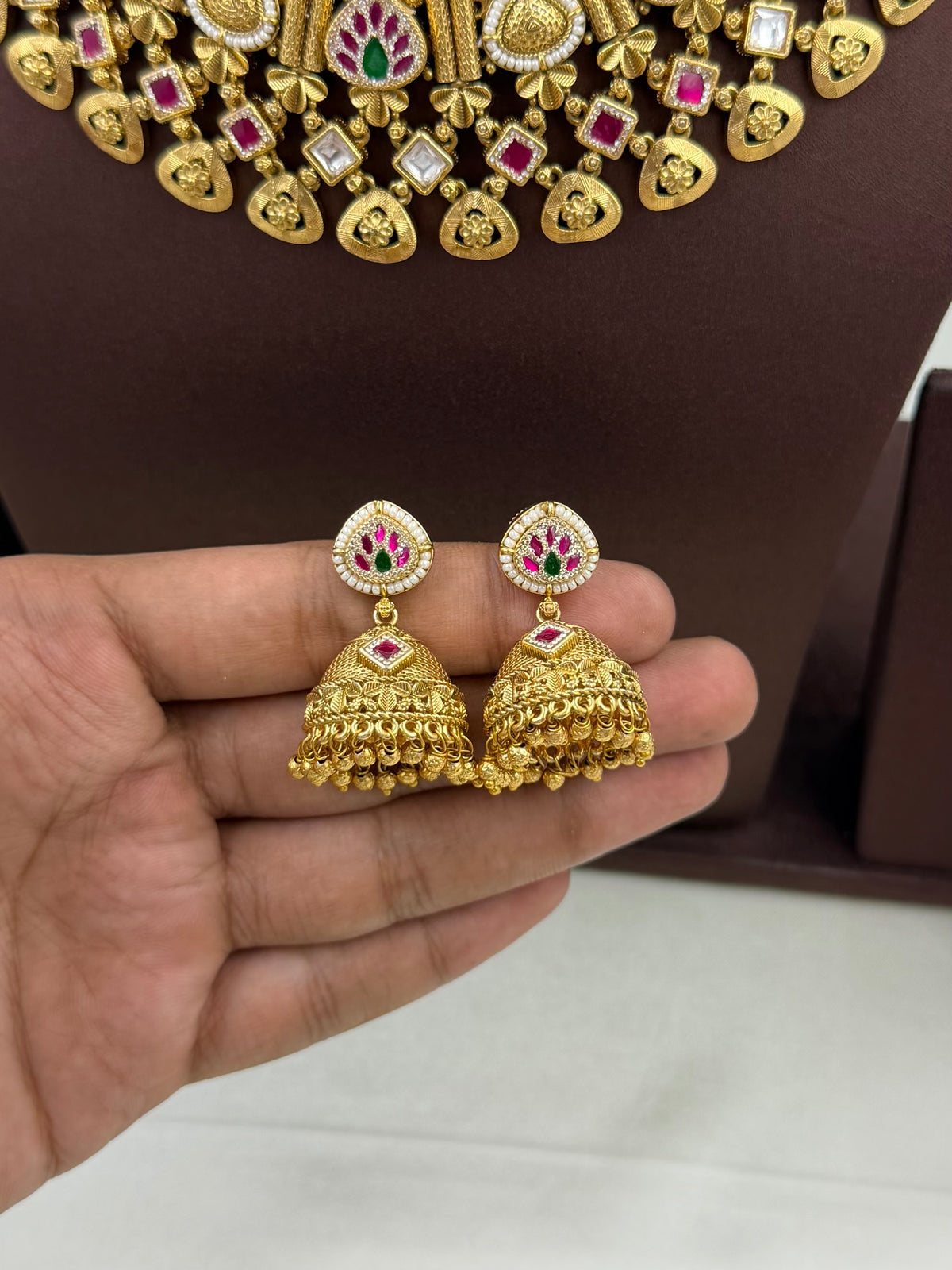 Ira Premium Chorski Necklace Set