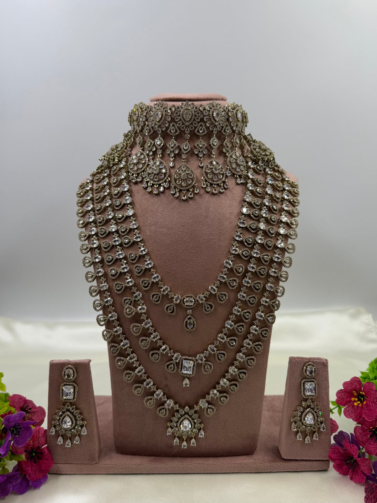 Lina Premium Victorian Three Layering Combo Set