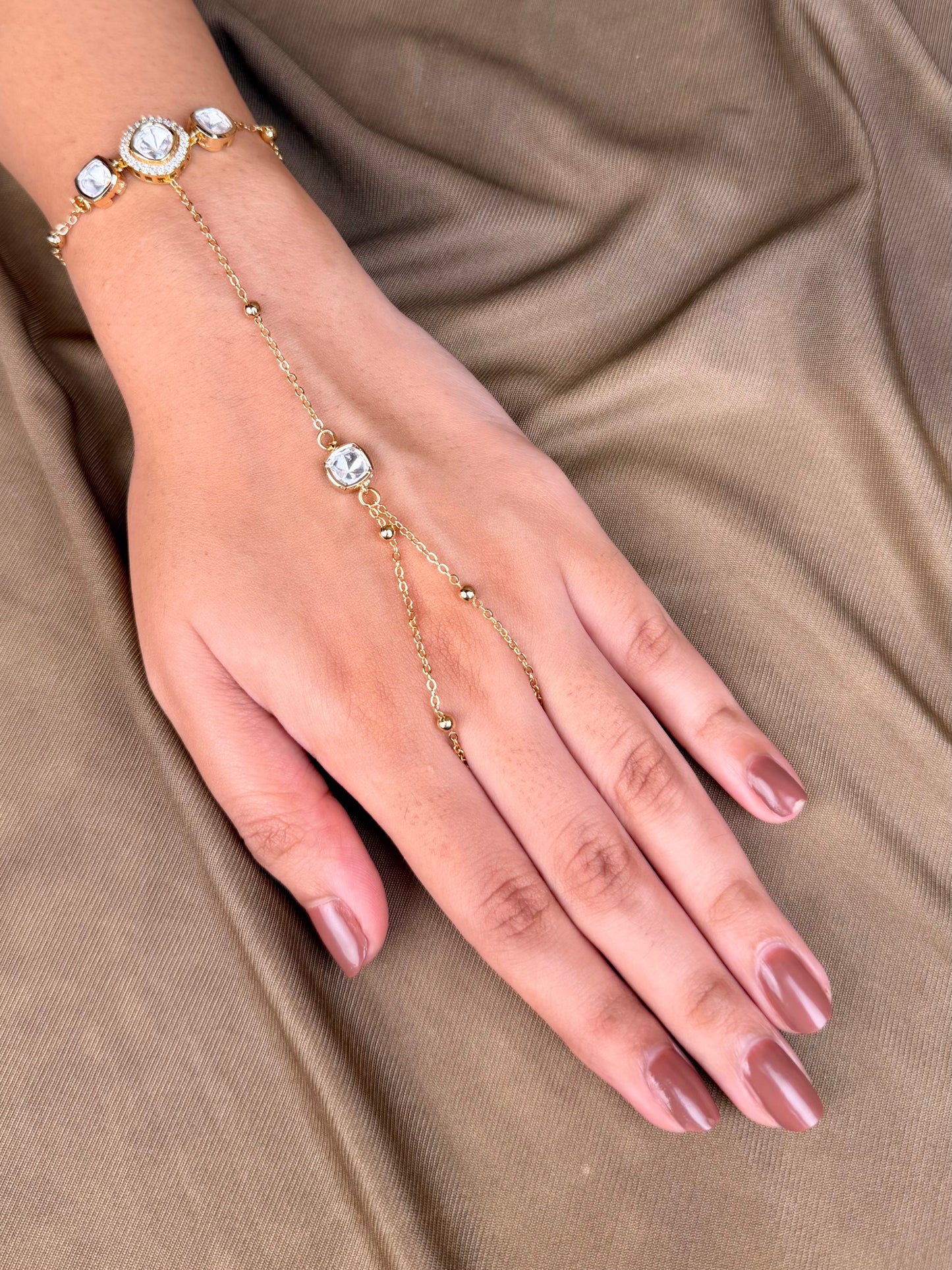 Ritika Moissanite Hath Panja