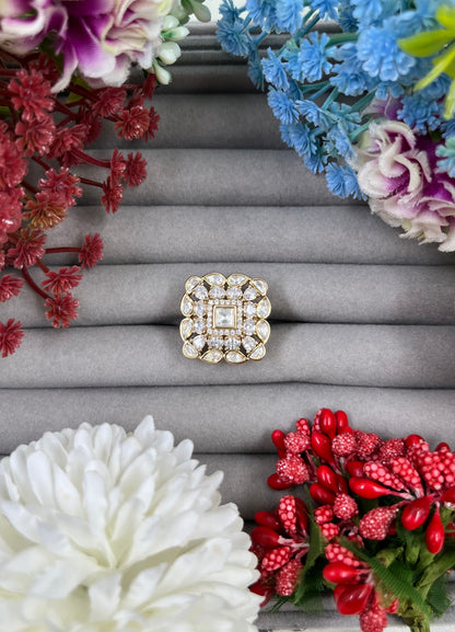 Nanda Moissanite Premium Ring