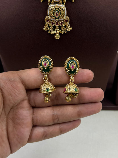 Jyoti Chorski Necklace Set