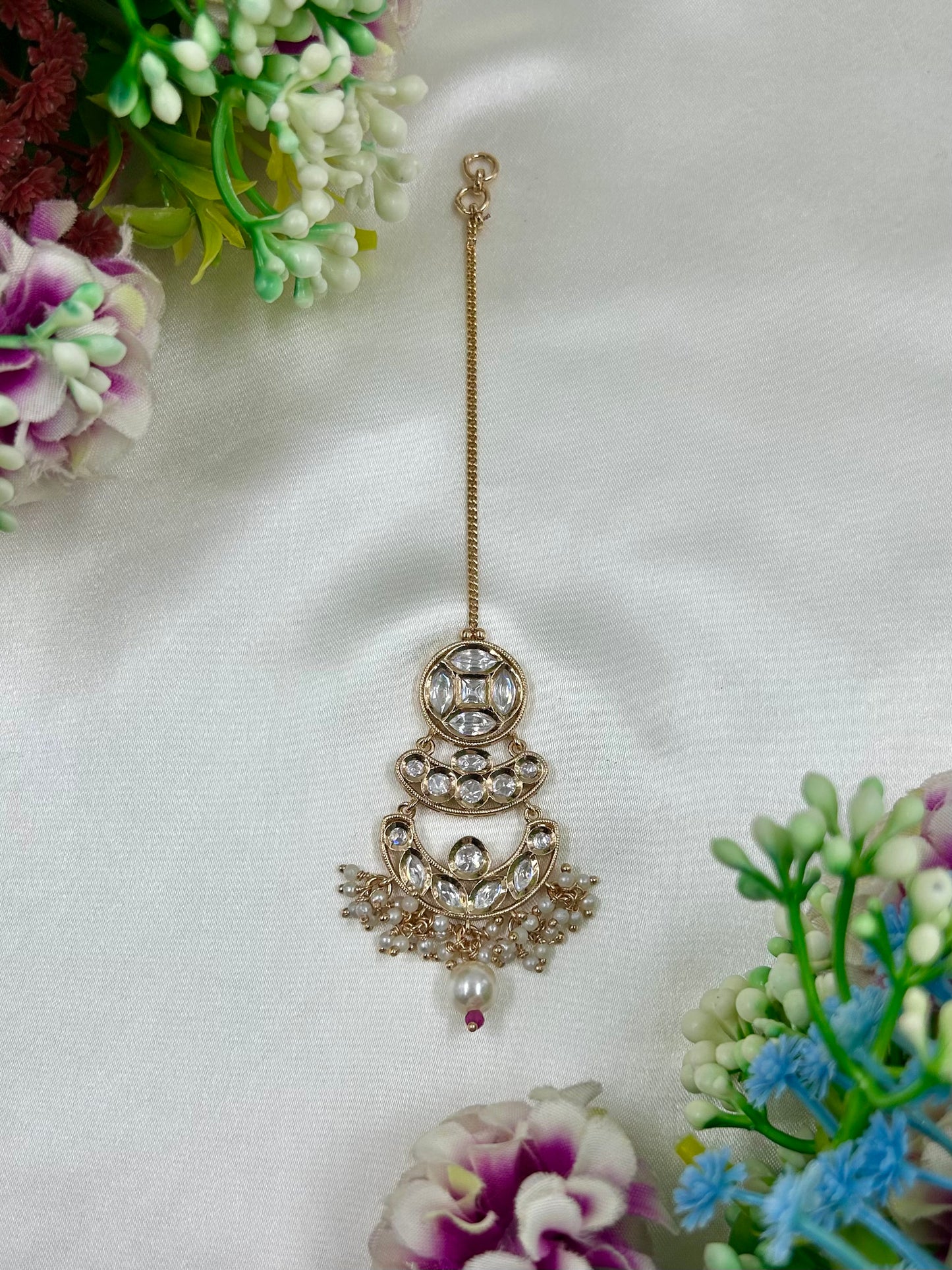 Priya Moissanite Mang Tika