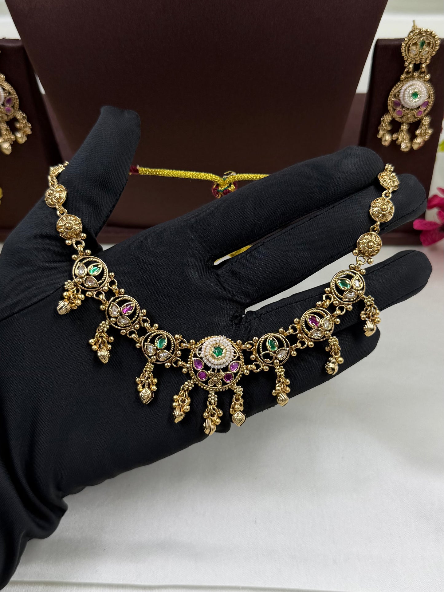 Nalini Heritage Delicate Necklace Set