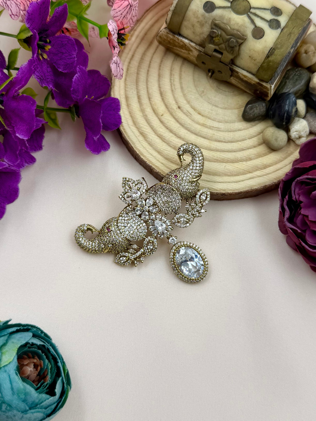 Gajratna Premium Emerald Brooch