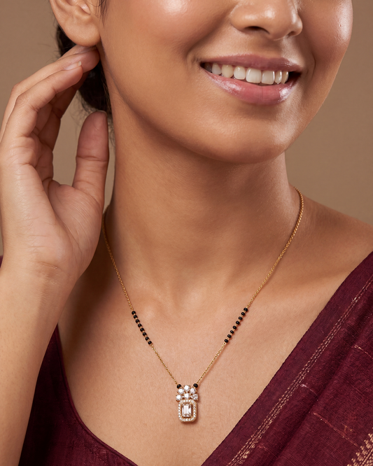 Padma Gold Mangalsutra