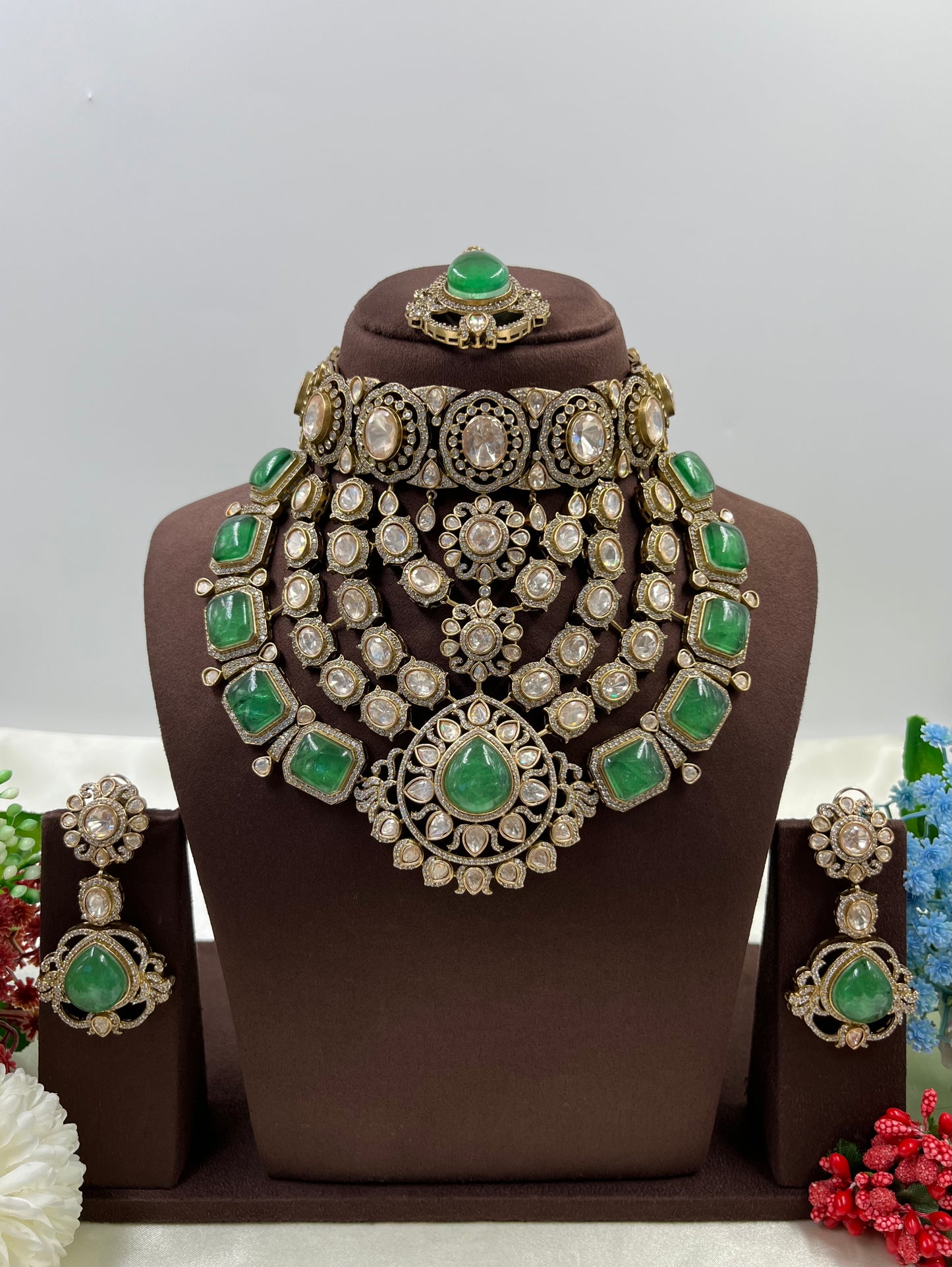 Noor Mahal Jaipuri Moissanite Kundan Choker Necklace