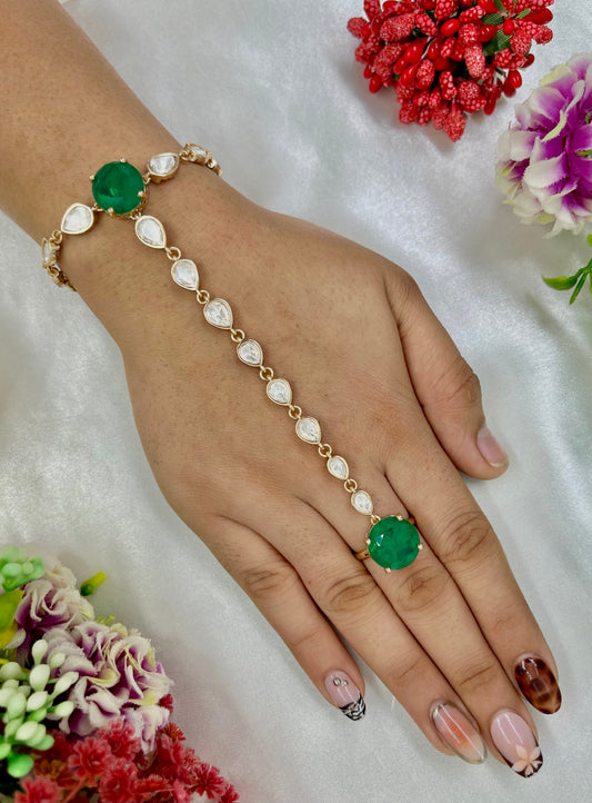 Vastra Moissanite Premium Hath Panja (One pis)