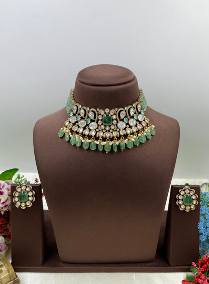 Soverian Polki Kundan Choker Necklace