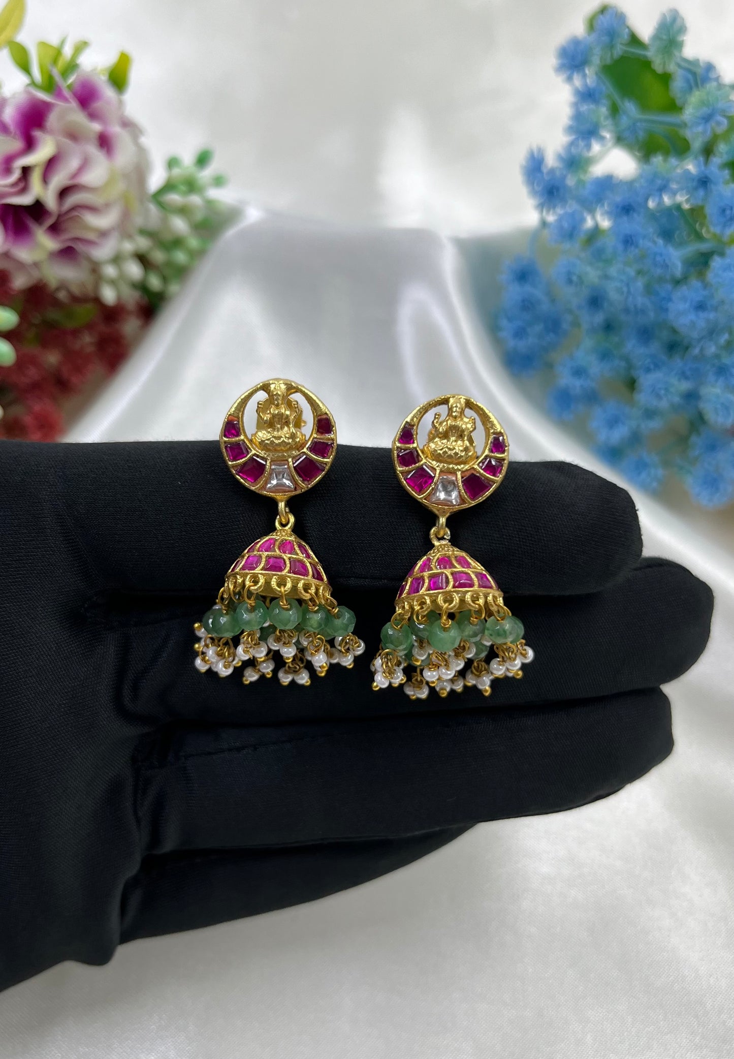 Lakshmi Pachi Kundan Jumka