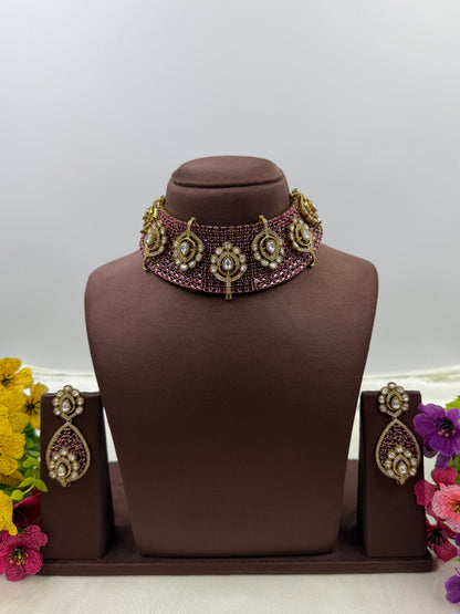 Tata Victorian Choker Necklace Set