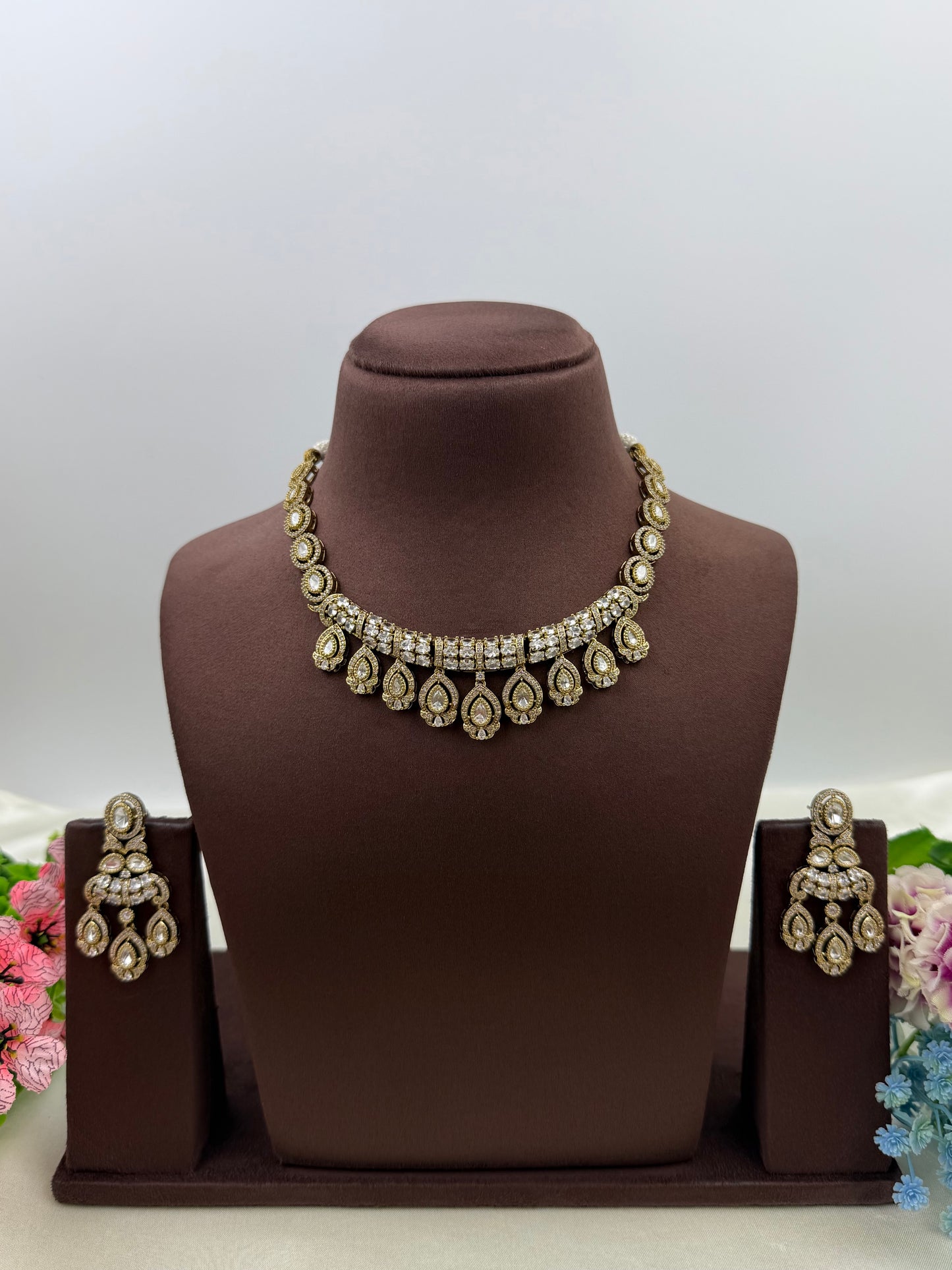 Shravani Victorian Necklace Set
