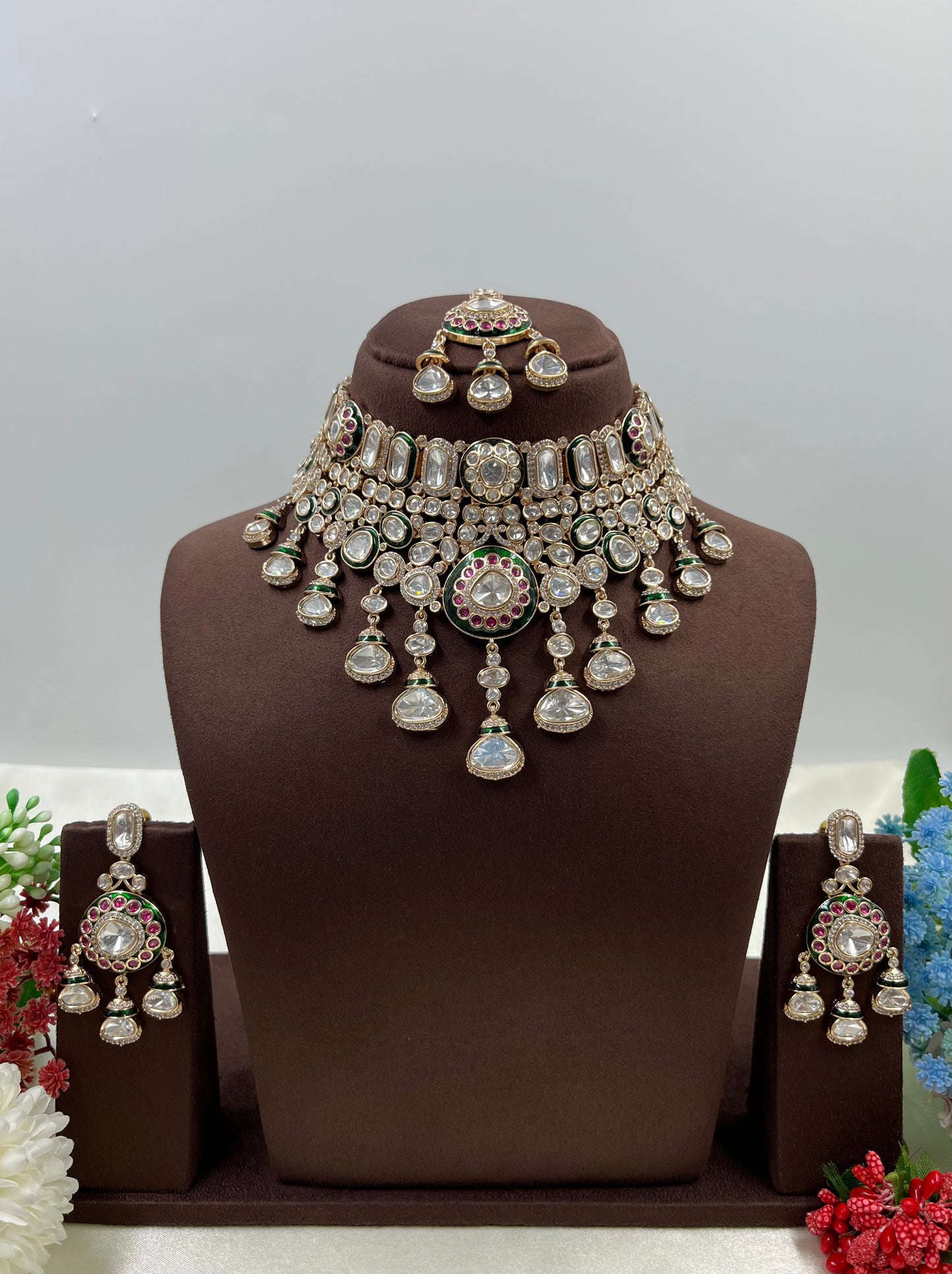 Meher Choker Moissanite Kundan Necklace
