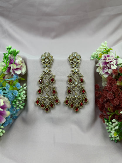 Sophia Victorian Moissanite Earring