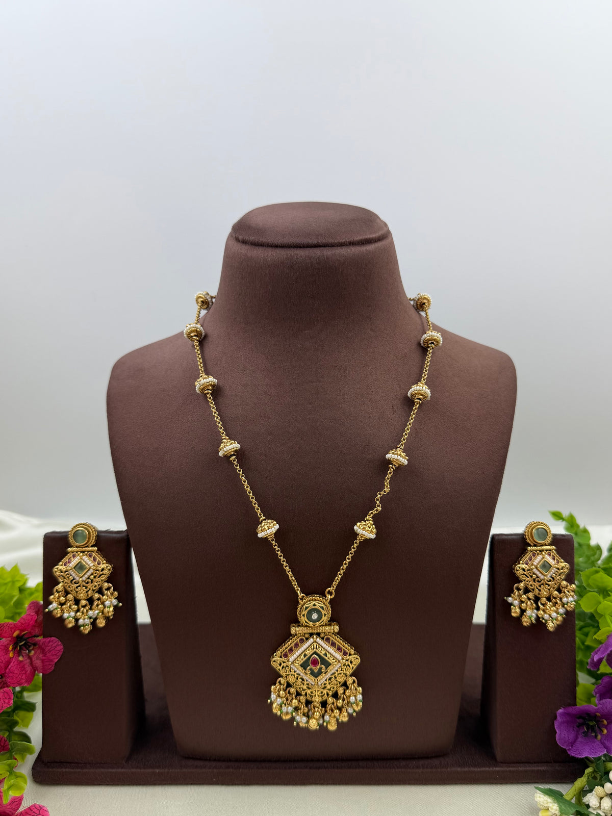 Maya Heritage Delicate Semi Long Necklace Set