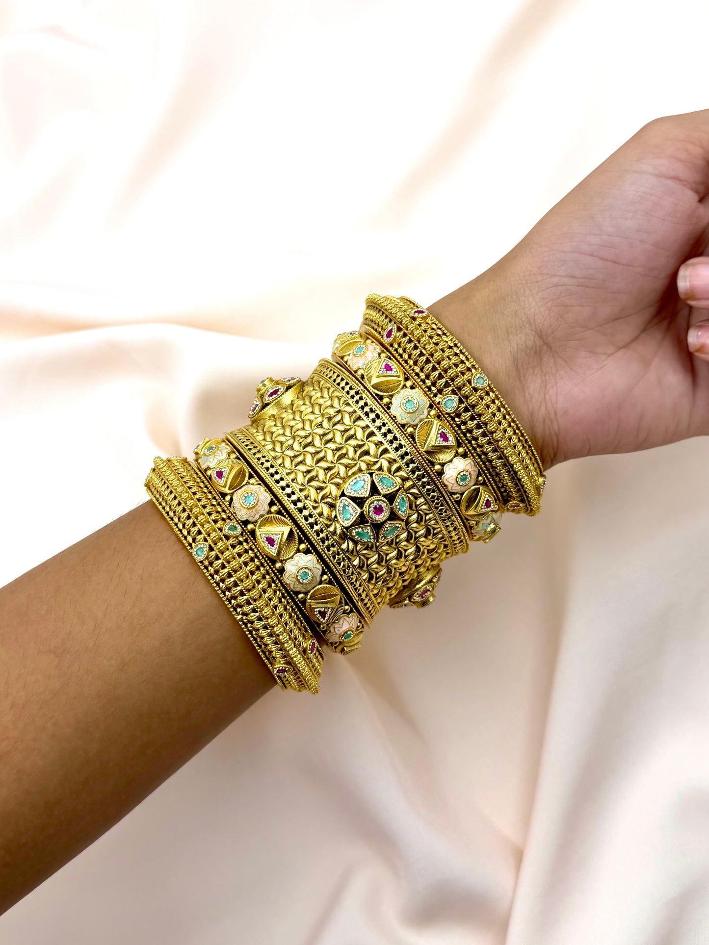 Chaitali Chorski Bangles (One Hand)