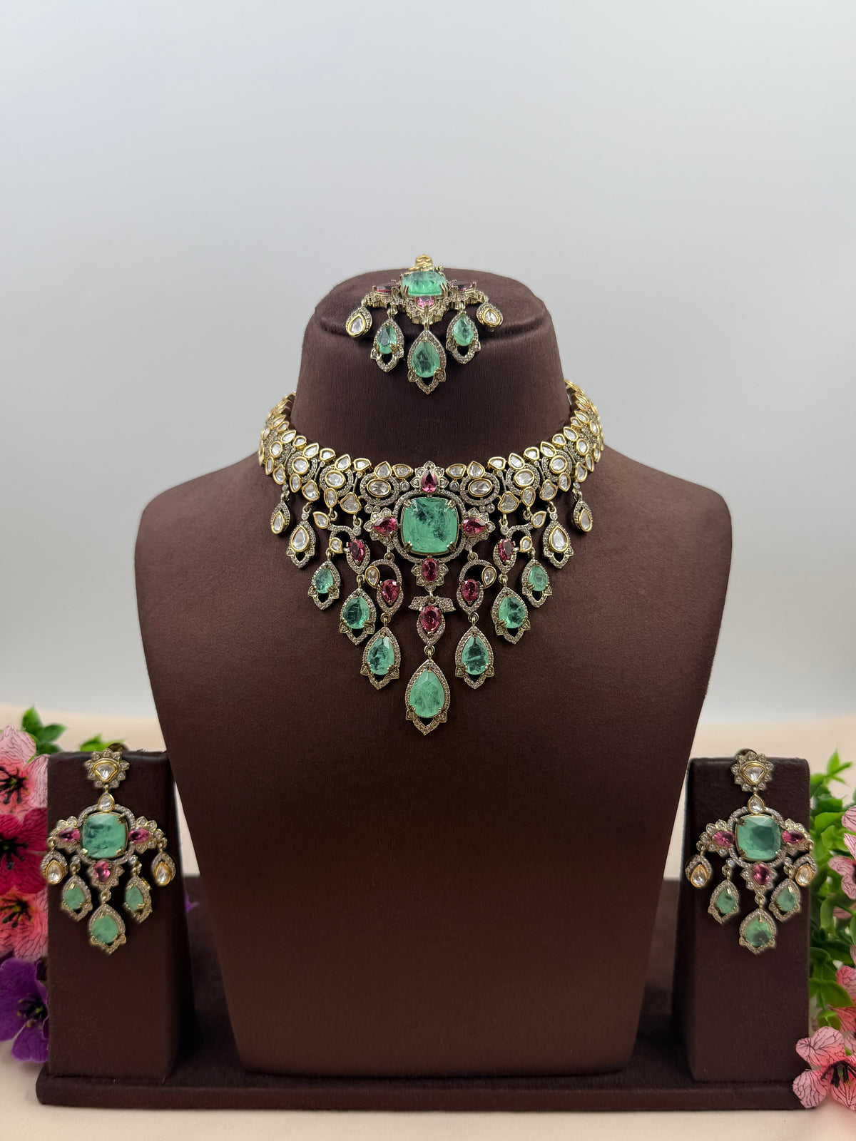 Unnati Victorian Moissanite Drops Necklace Set