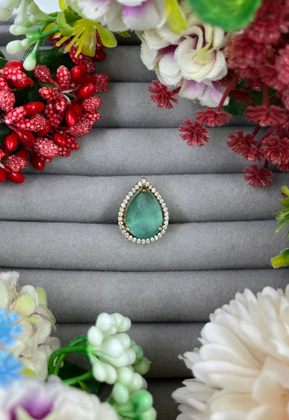 Veda Victorian Ad Ring