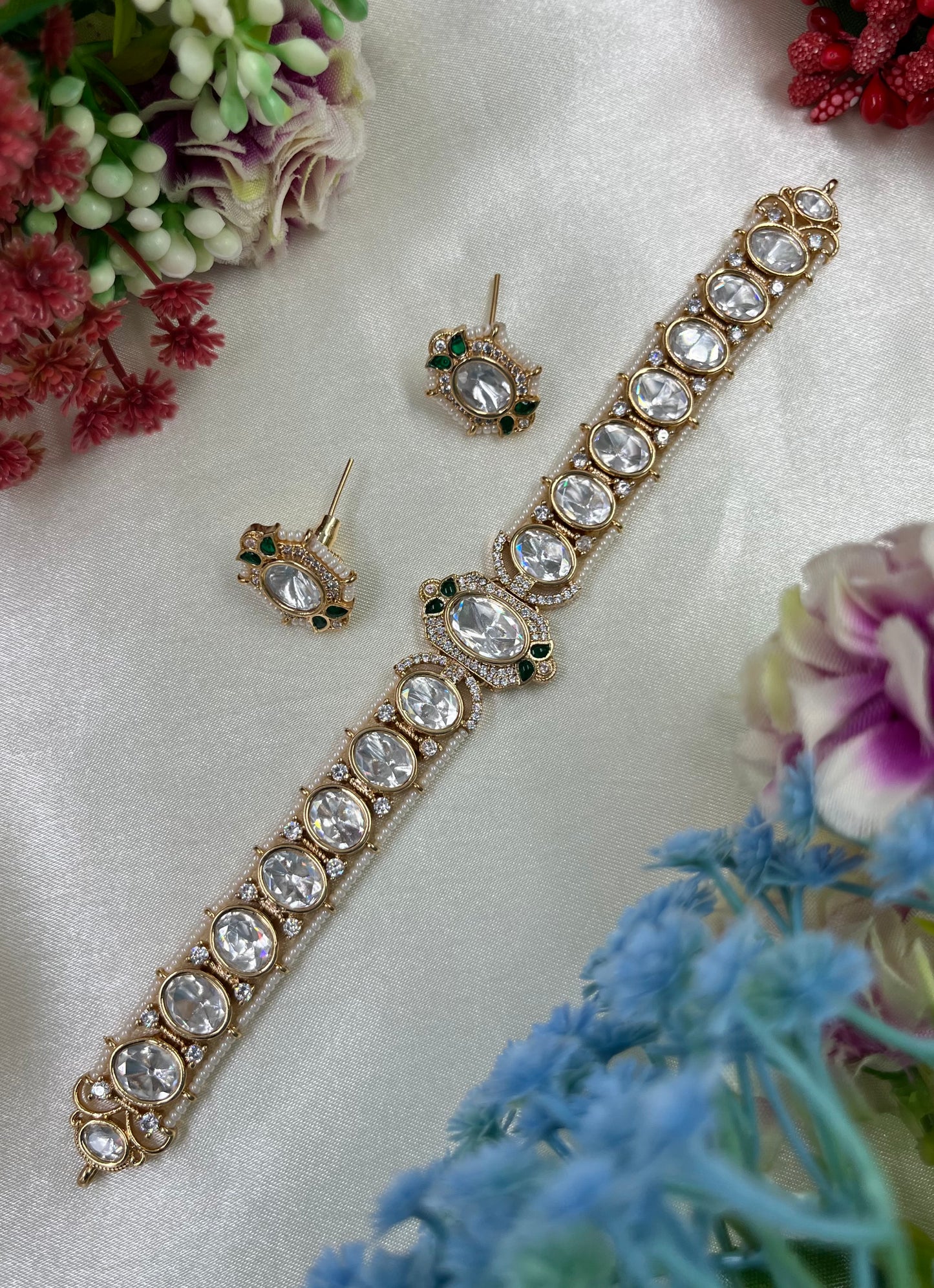 Saffron Moissanite Kundan Choker