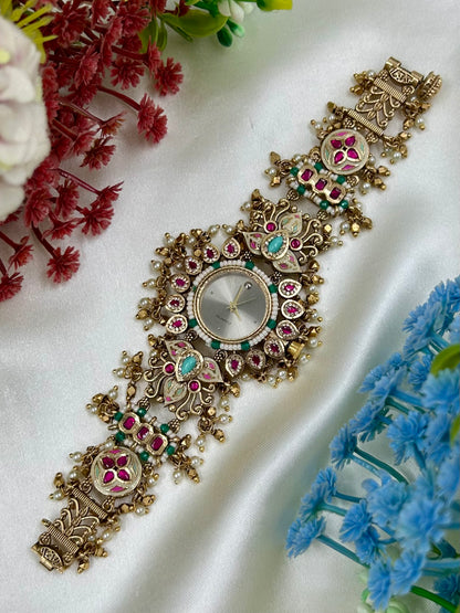 Aarya Heritage Watch