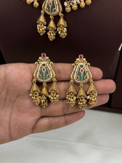 Janaki Premium Chorski Necklace Set