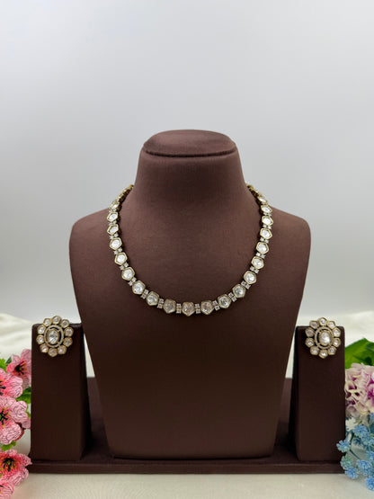 Garima Victorian Delicate Necklace Set