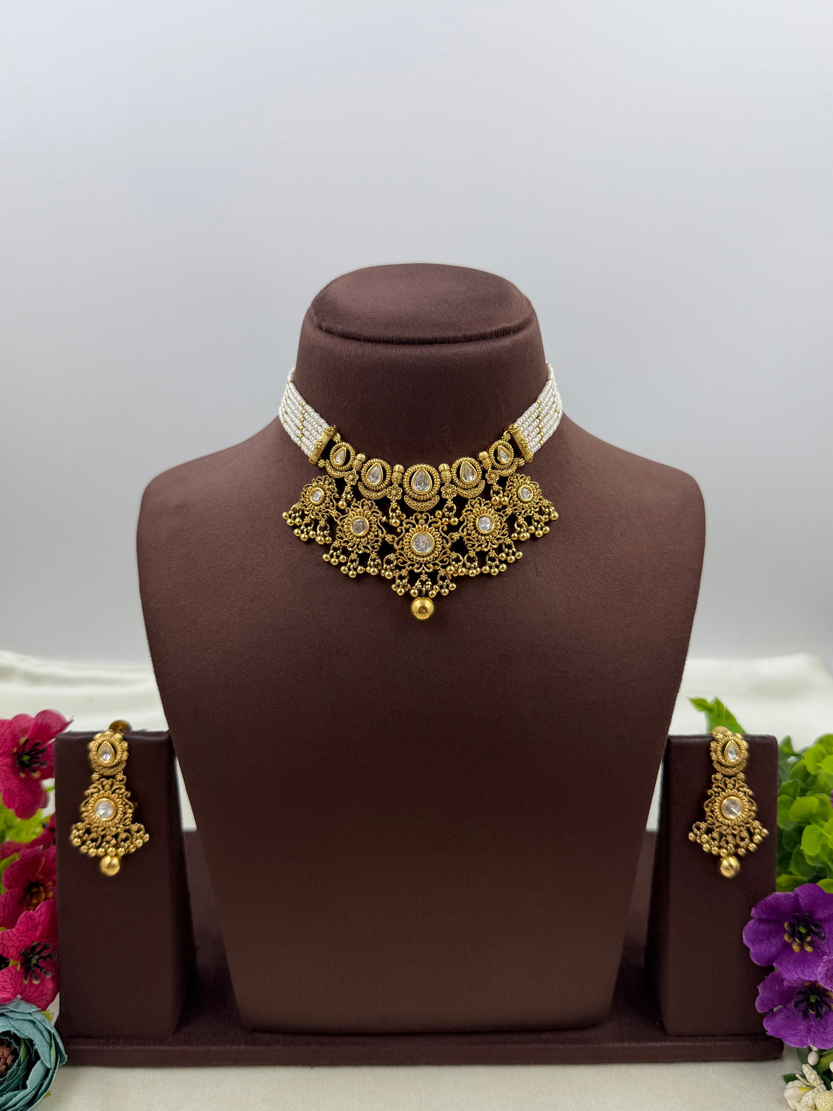 Diya Antique Gold Choker Necklace Set